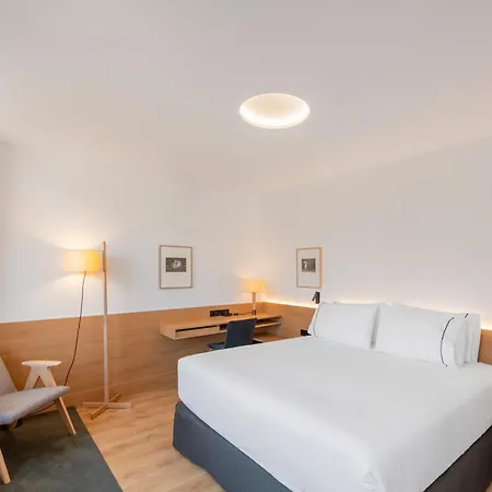 Eurostars Portico فندق