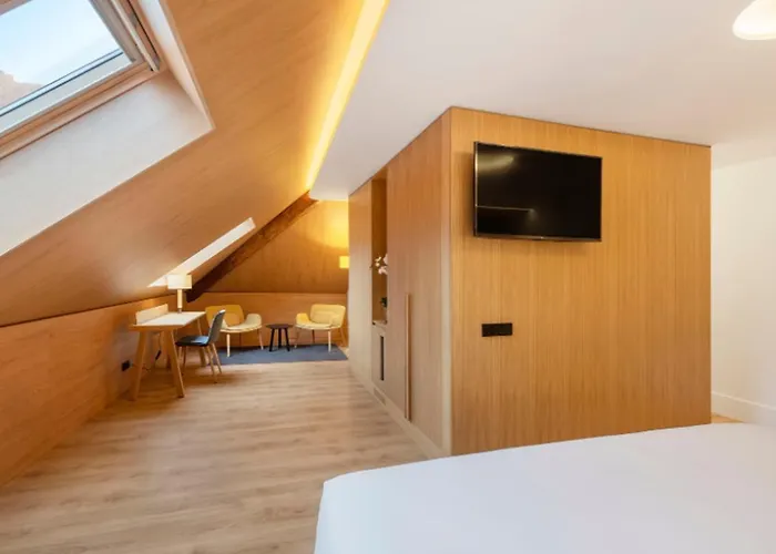 Otel Eurostars Portico 5*