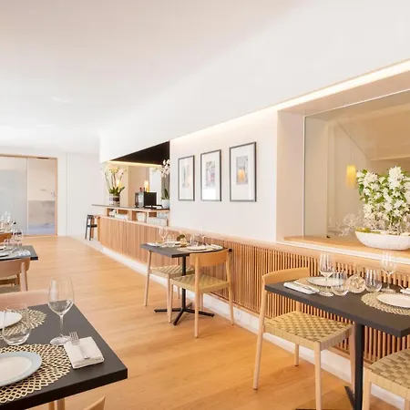 Eurostars Portico 5*